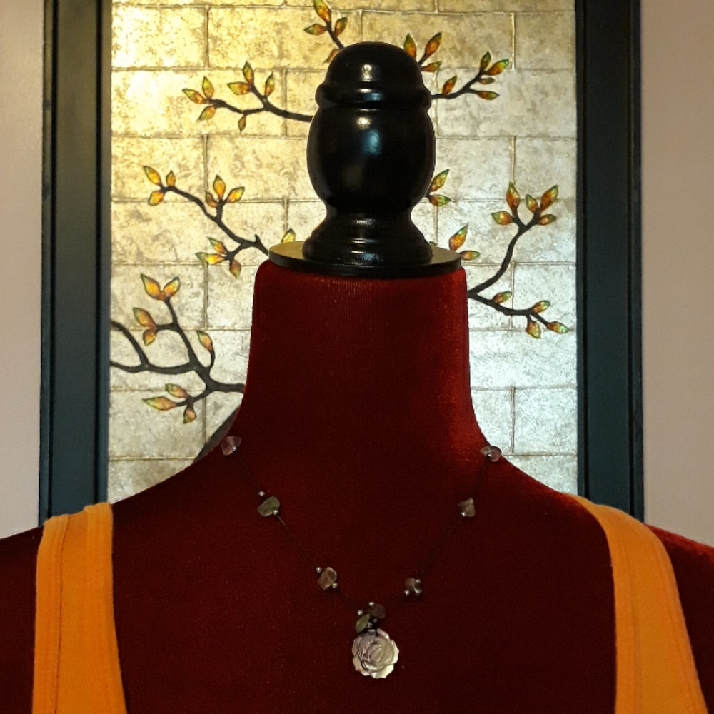 Necklaces - Picture 3 of 4